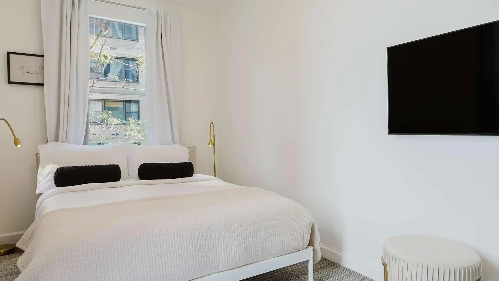 Designer Home In Diplomat District New York