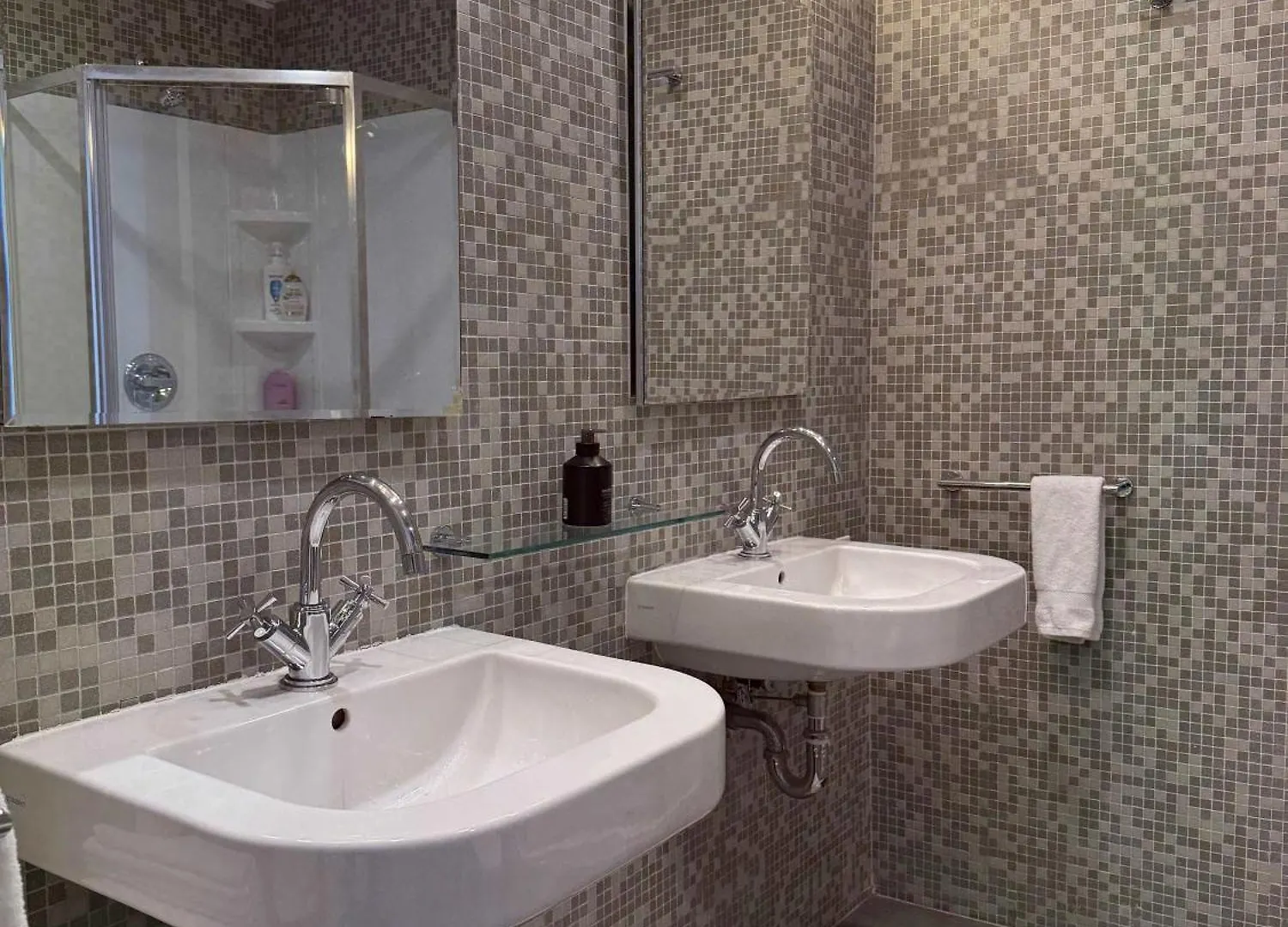 Designer Home In Diplomat District Nueva York 0*,